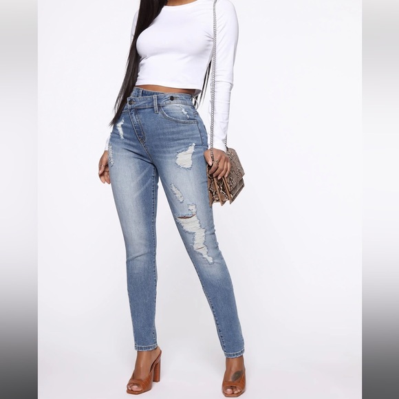 Fashion Nova Skinny Jeans Size 3 - Picture 2 of 8